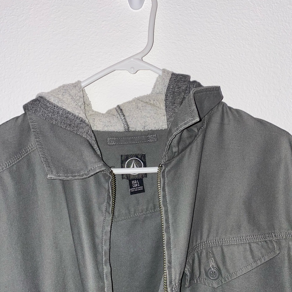 Volcom Jacket - Picture 2 of 3